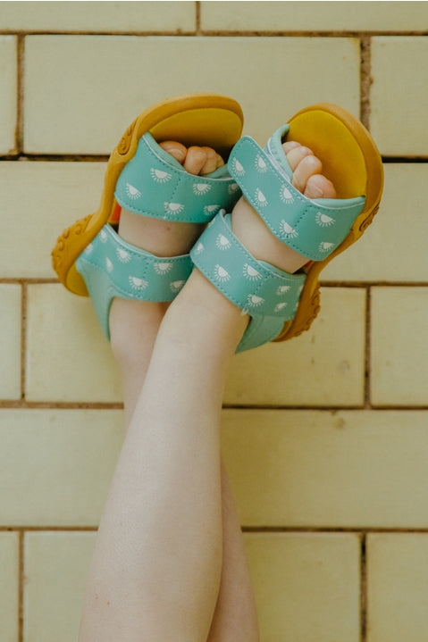 Grass & Air Kids Pistachio Colour Changing Sandals