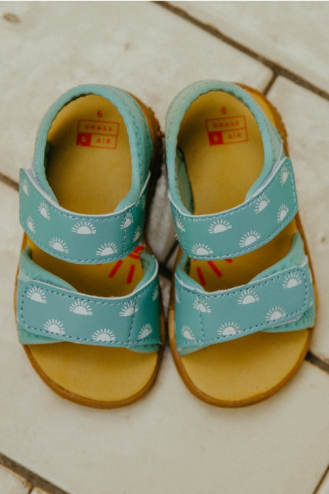 Grass & Air Kids Pistachio Colour Changing Sandals