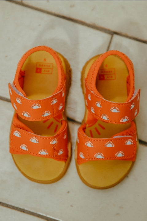 Grass & Air Kids Orange Colour-Changing Sandals